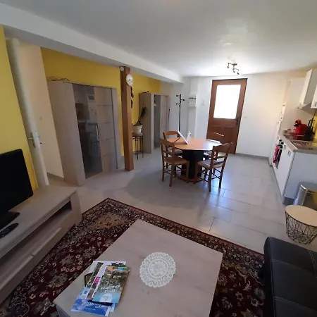 Apartman Longere Restauree Avec Piscine Chauffee, Terrasse Et Barbecue A - Fr-1-541-89 *