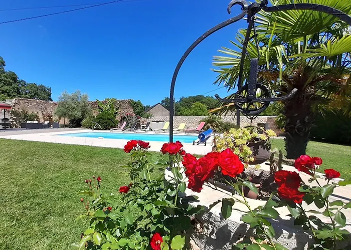 Apartmán Longere Restauree Avec Piscine Chauffee, Terrasse Et Barbecue A - Fr-1-541-89 Archigny